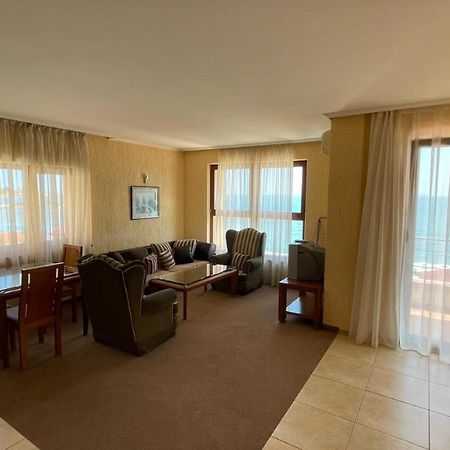 Elizabeth Beach Apartments Nesebar Buitenkant foto