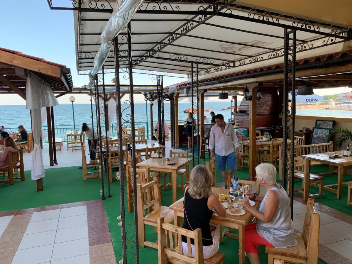 Elizabeth Beach Apartments Nesebar Buitenkant foto