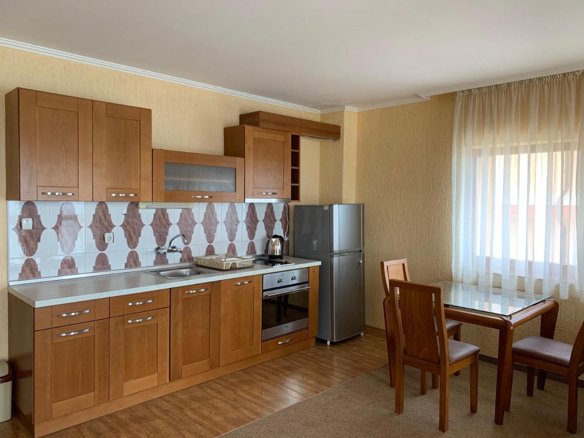 Elizabeth Beach Apartments Nesebar Buitenkant foto